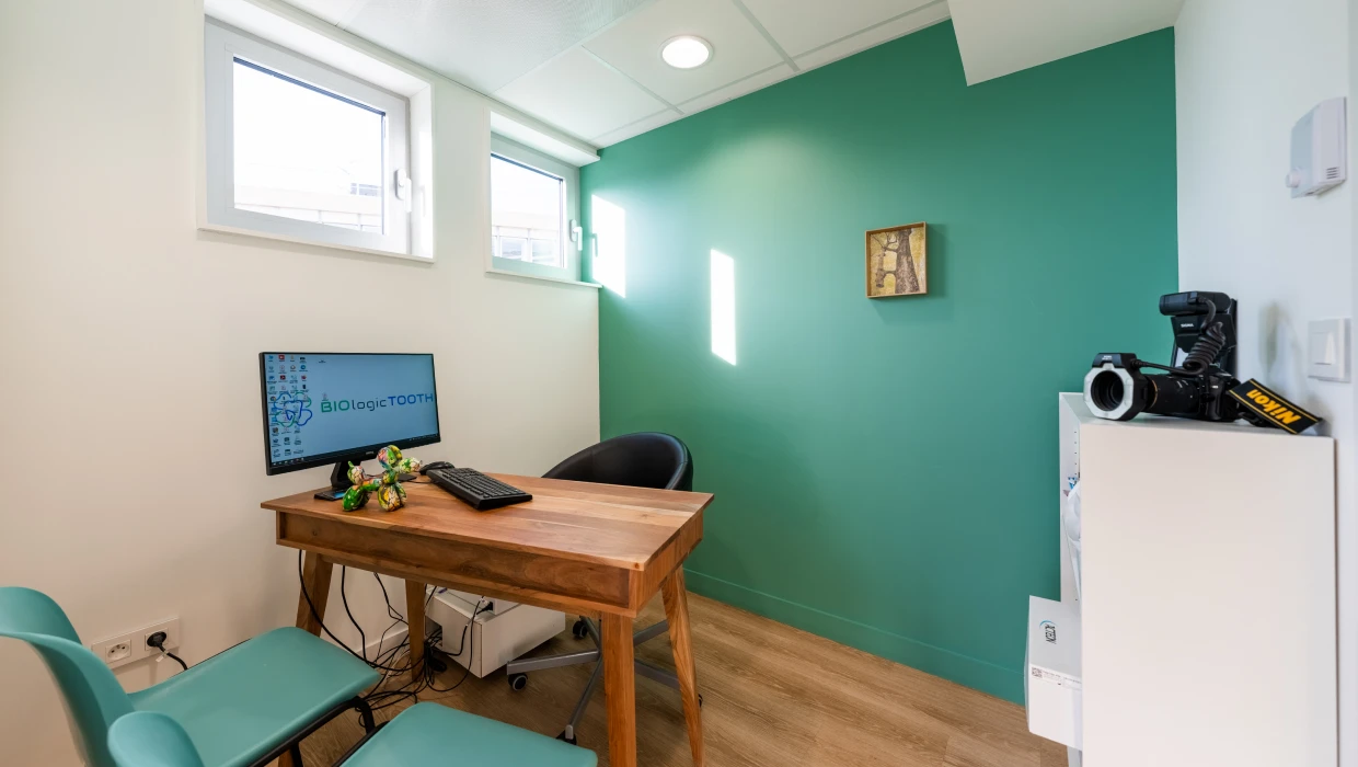 Première consultation au cabinet dentaire BioTooth à Arras