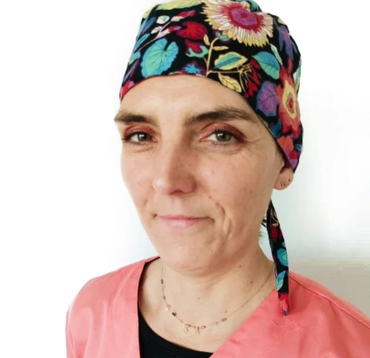 Julie assistante dentaire spécialisée en stérilisation au cabinet dentaire BioTooth à Arras